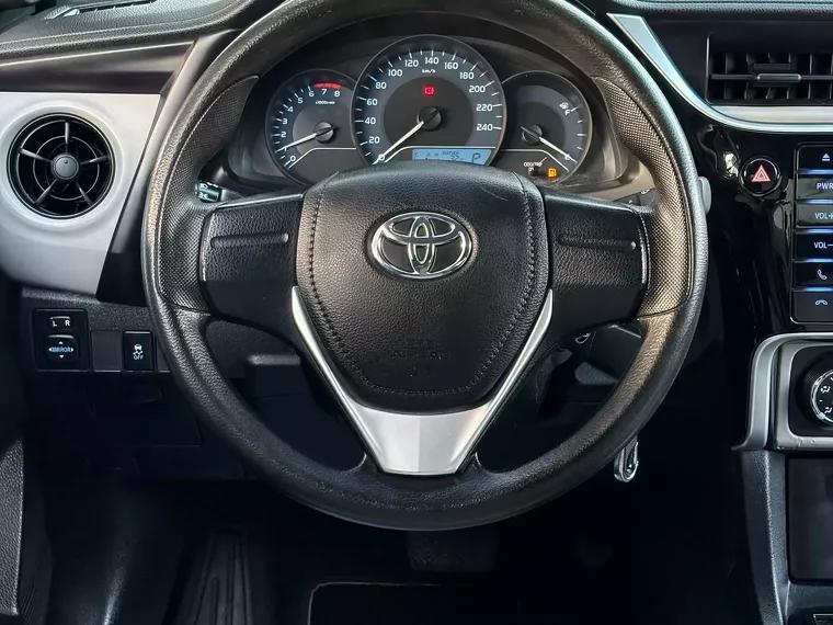Toyota Corolla Preto 24