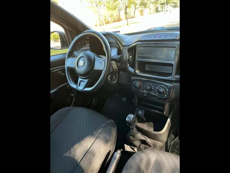 Fiat Strada Branco 9
