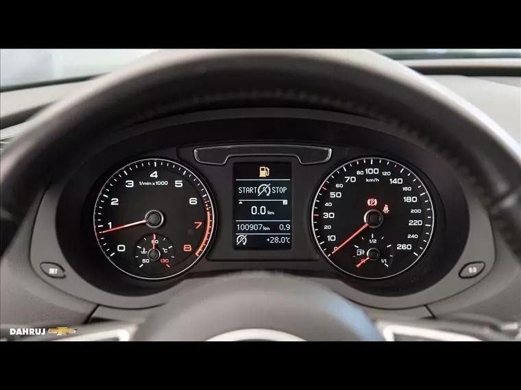 Audi Q3 Preto 10